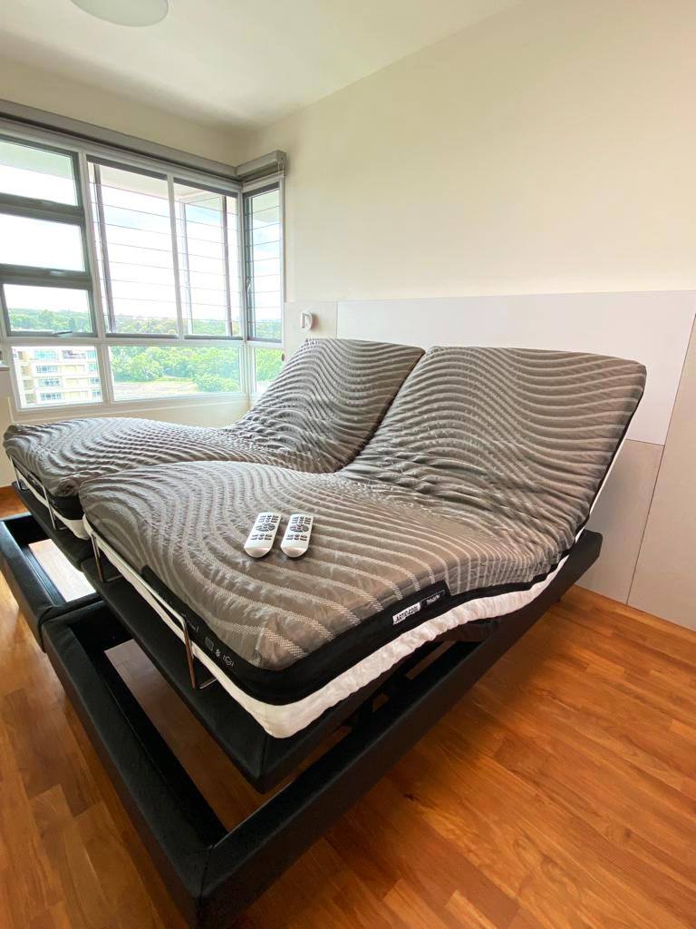 Dual Mattress Smart Bed Base X Bundle